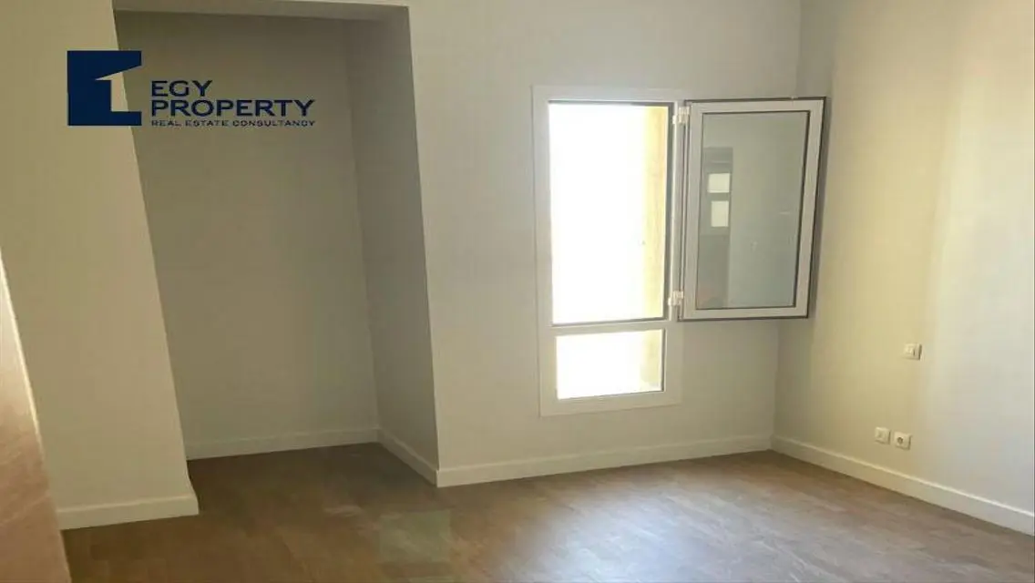 Luxury Apartment for Sale in Mivida - Golden Square Area