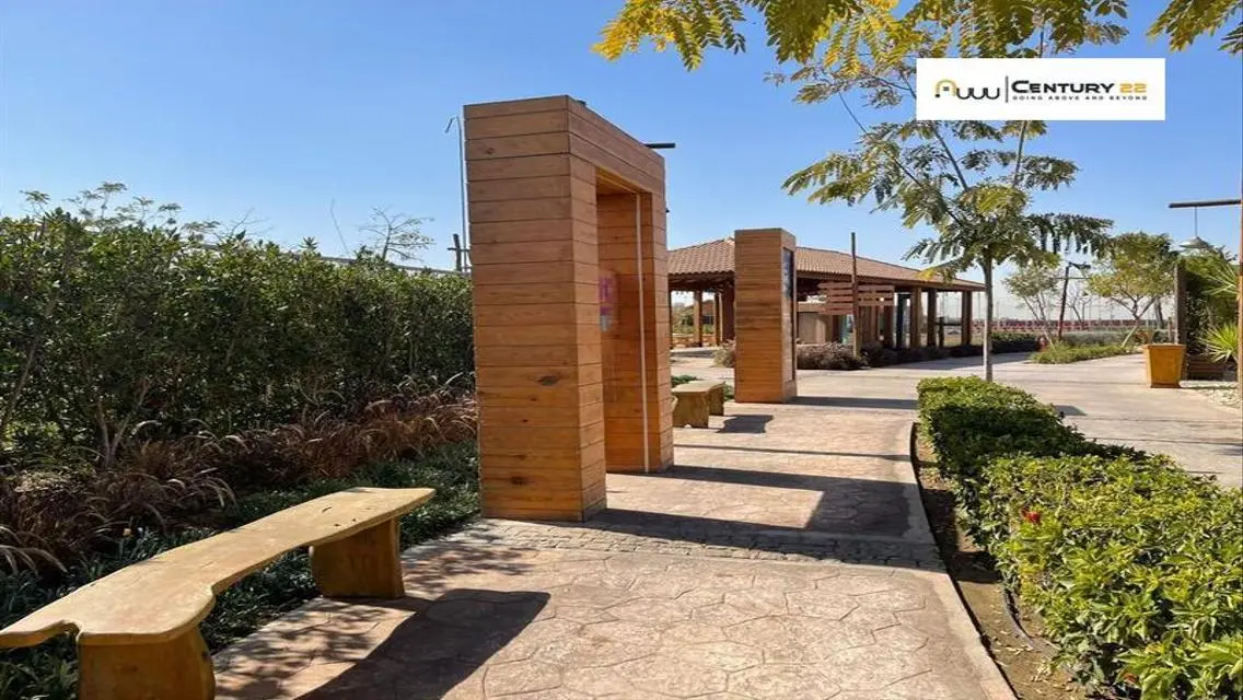 Luxury Apartment for Sale in The Park 5
