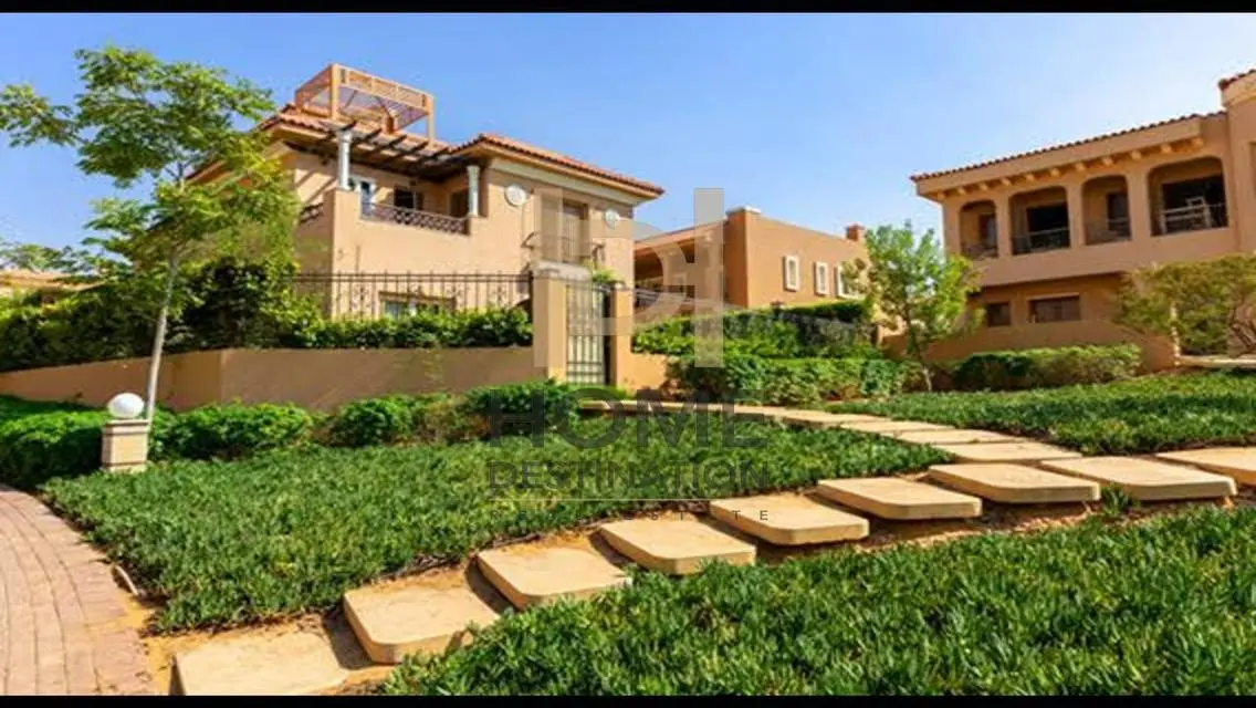 Luxurious Villa for Sale with Private Garden and Shared Pool
