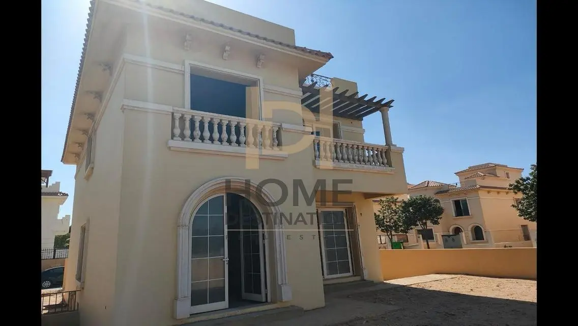 Luxurious Villa for Sale with Private Garden and Shared Pool