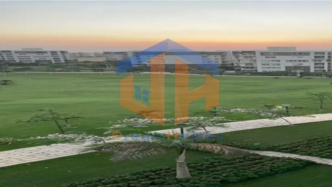 Luxury Apartment 200-B10 with Stunning Views