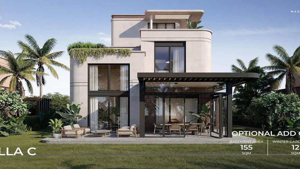Luxury Apartment with Private Garden and Covered Parking