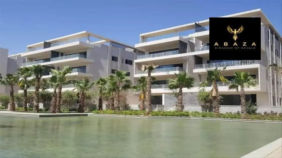 Luxury Apartment with Balcony and Security