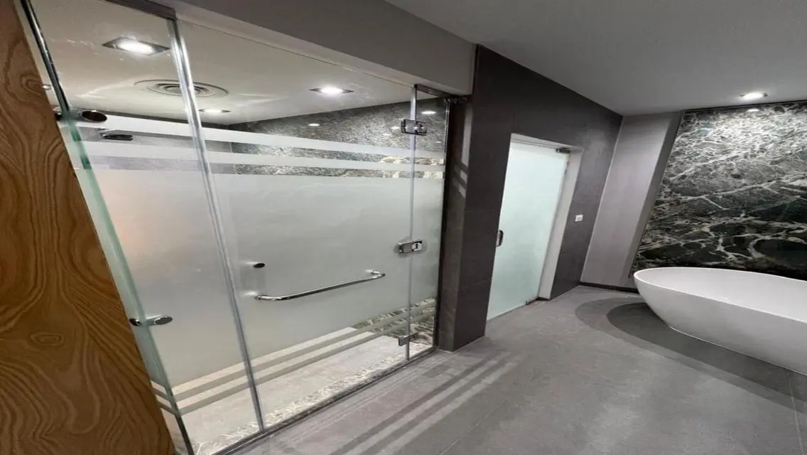 Luxury 236 Sqm Apartment with Pool and Scenic Views