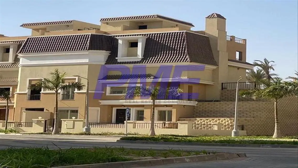 Luxury Villa with Private Garden and Shared Pool for Sale