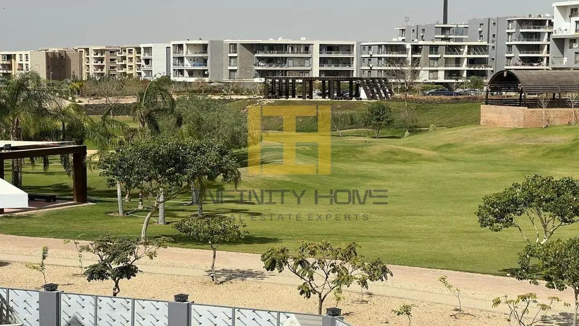 وحدة سكنية فاخرة بإطلالة على البحيرات - 2026