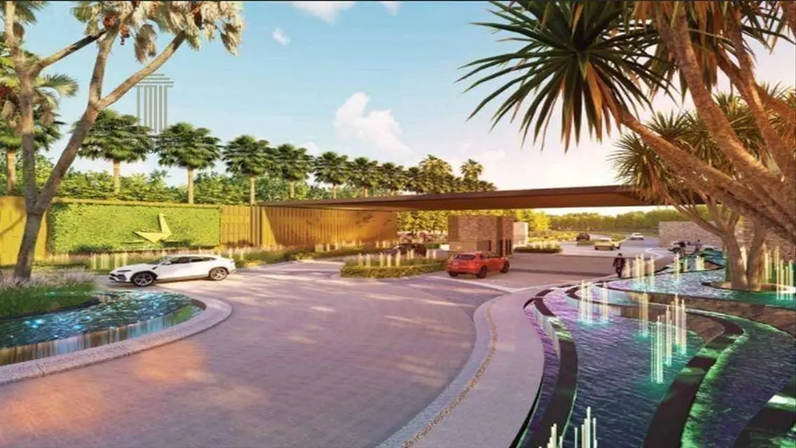 Luxurious Villa for Sale with Private Garden and Pool