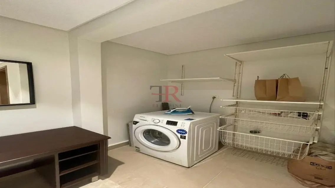 Lake View Apartment for Sale at a Great Price