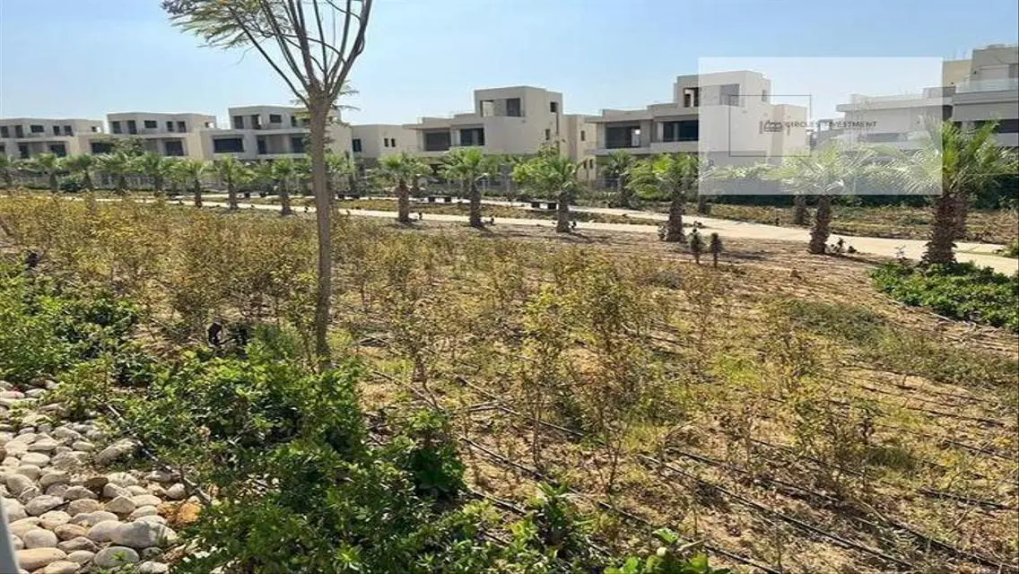 Investment Opportunity in Sheikh Zayed - Luxurious Villa for Sale