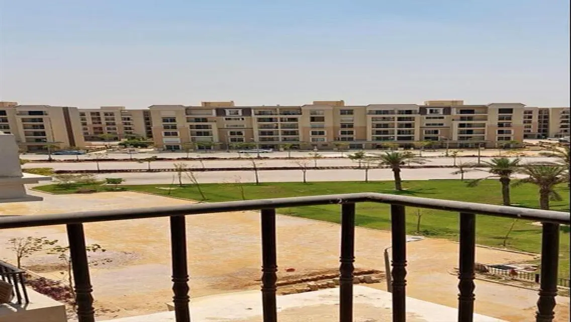 شقة فاخرة للبيع مع جميع وسائل الراحة