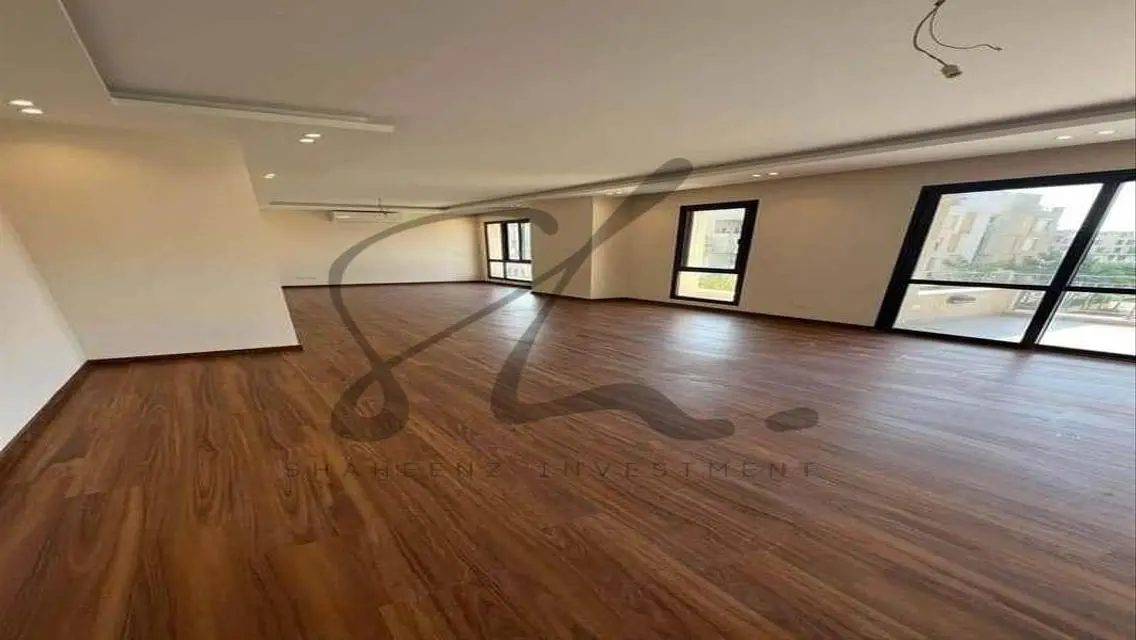 Luxurious Apartment with Private Pool and Garden