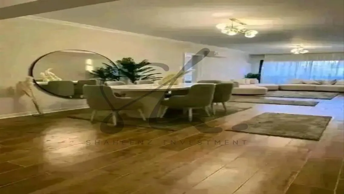 Luxurious Apartment with Private Pool and Garden