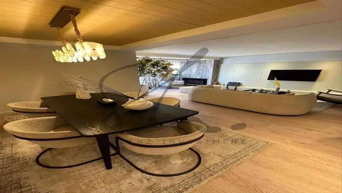 Luxurious Apartment with Private Pool and Garden