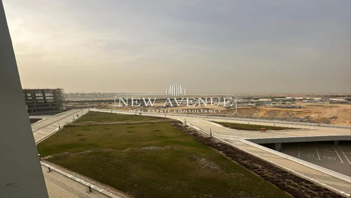 Modern Office Space of 130 sqm with Full Amenities for Sale