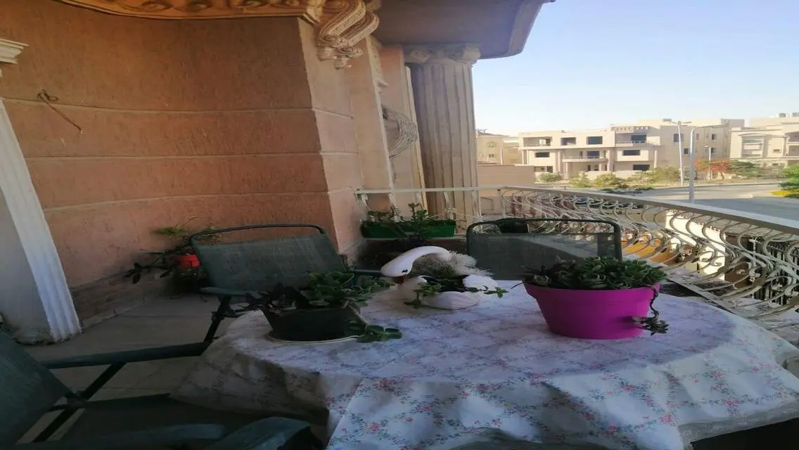 شقة فاخرة بمساحة واسعة
