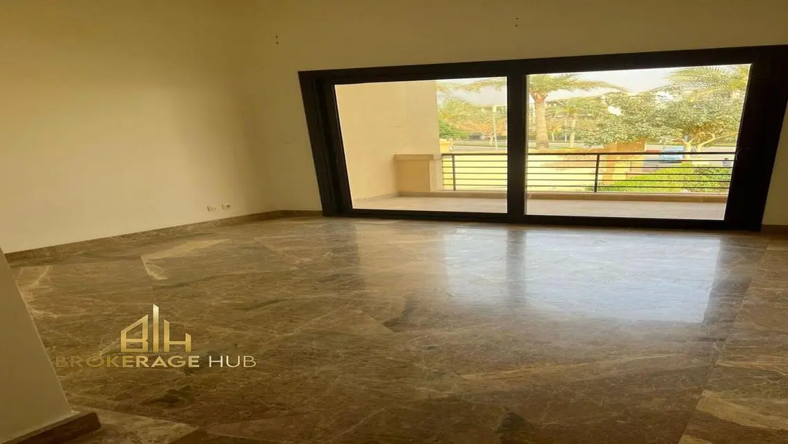 Luxury Villa with Spacious Living and Lake View