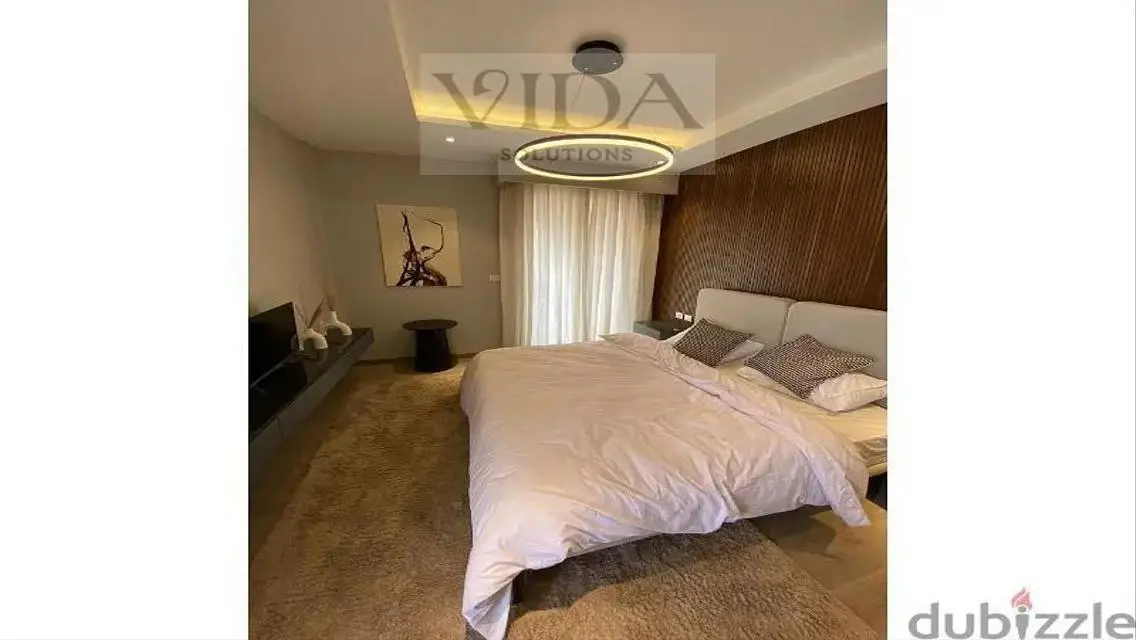 شقة فاخرة للإيجار في شارع مميز