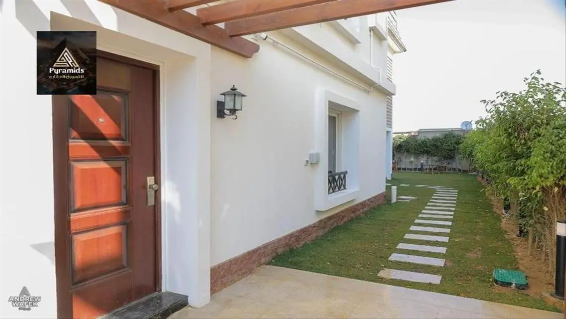 Luxury Apartment with Private Garden for Sale
