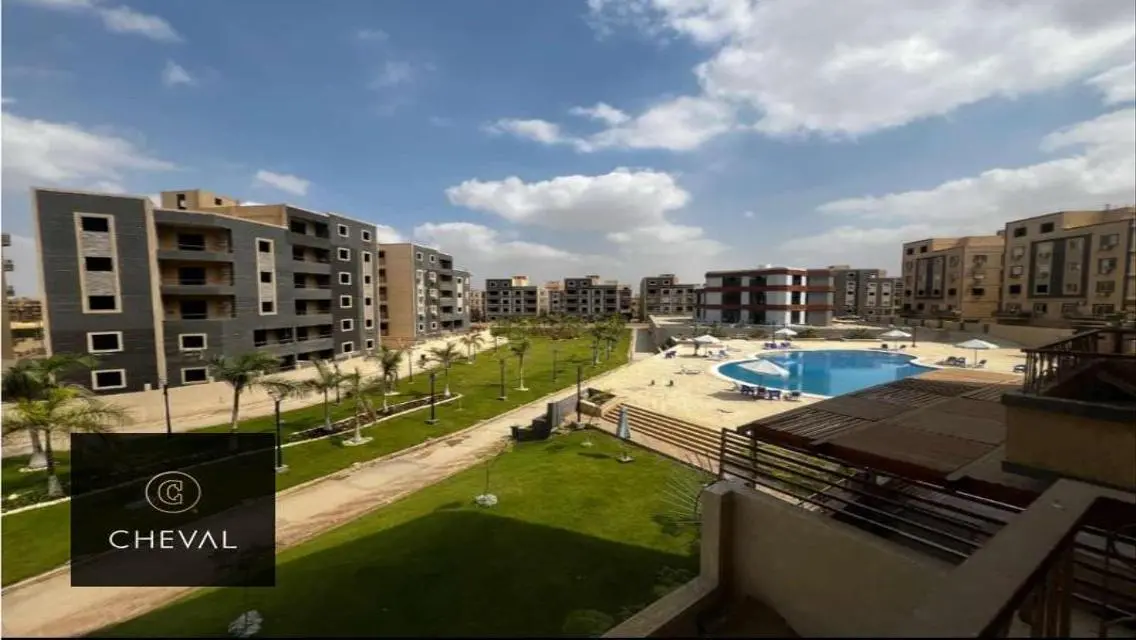 Spacious 3-Bedroom Apartment for Sale - 500m²