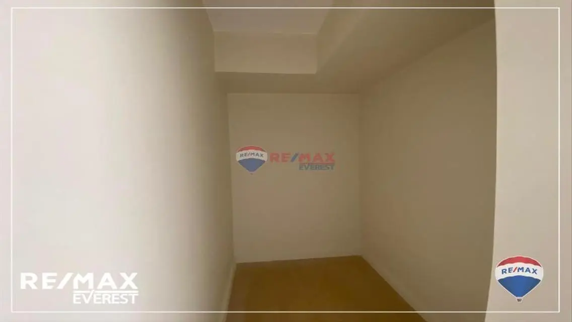 عقارات O-West للبيع