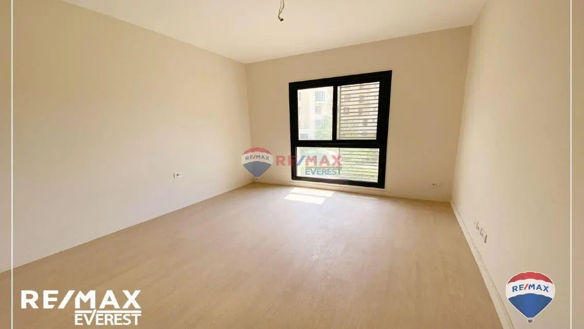 عقارات O-West للبيع