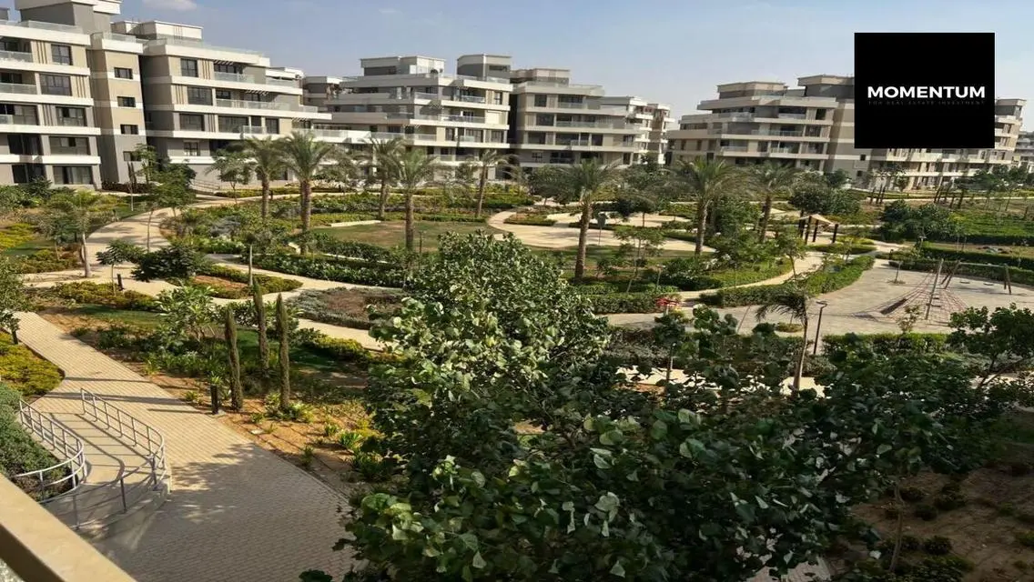 Luxury Apartment for Sale with Stunning Lake View