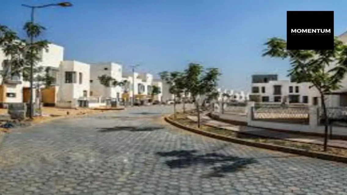 Luxury Apartment for Sale with Stunning Lake View