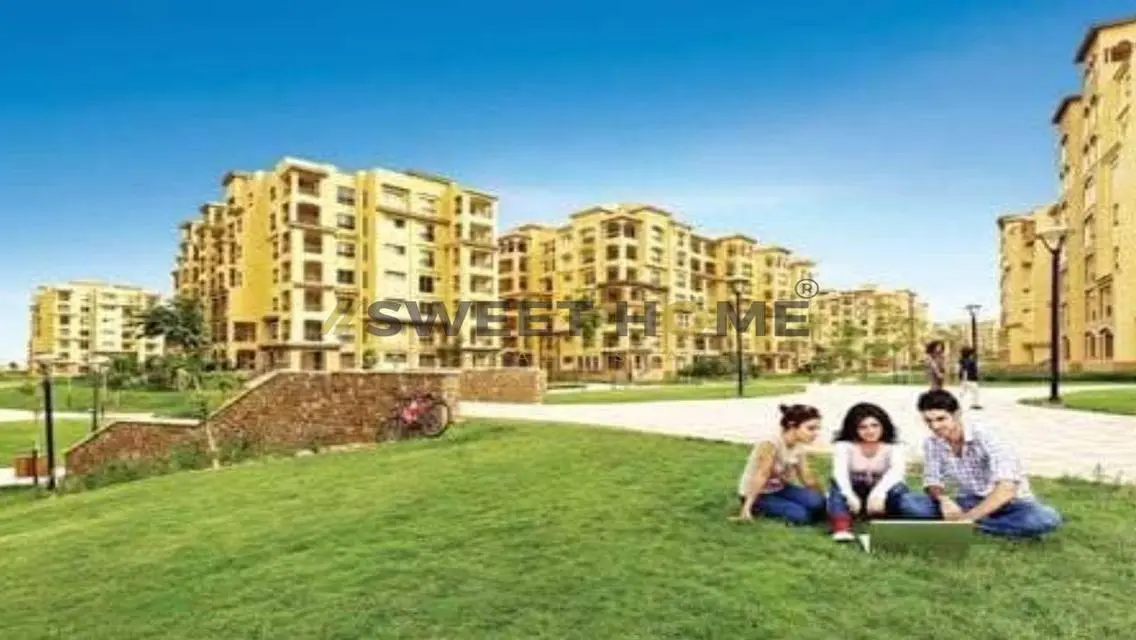 Luxurious 450 sqm Apartment for Sale in Prime Location
