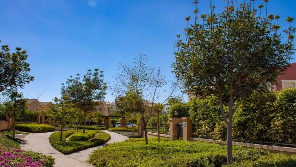 Luxury Villa for Sale with Spacious Amenities