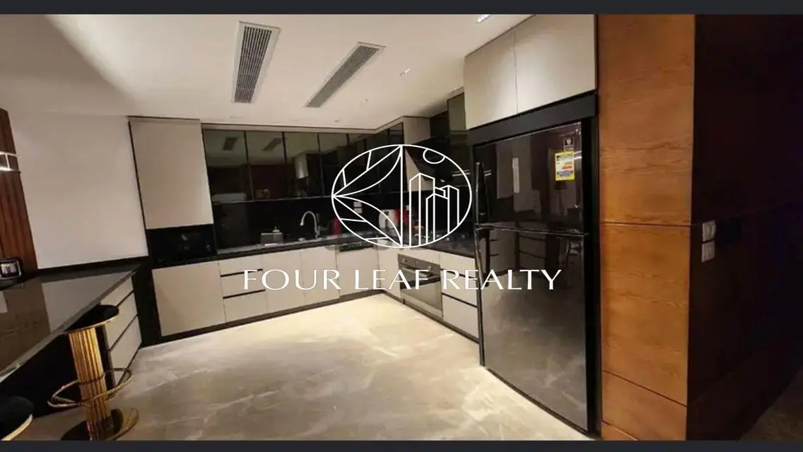 Luxury Villa for Sale with Private Pool and Garden