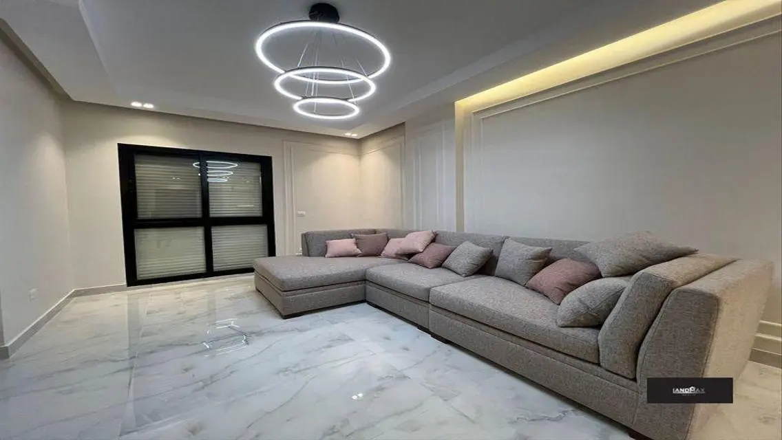 Luxury Apartment 301 with 130 sqm in the Heart of the City