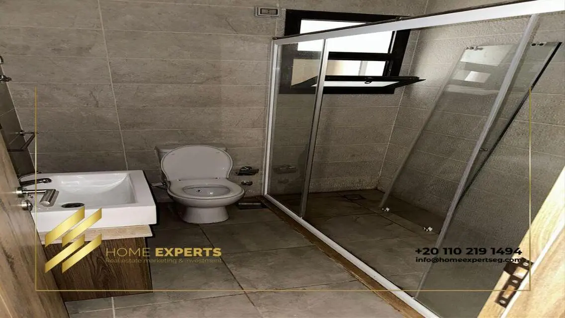 Luxury Apartment for Rent with Spacious Layout in Prime Location