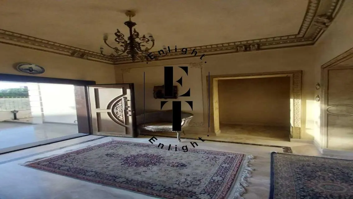 Luxury Villa with Private Garden for Sale