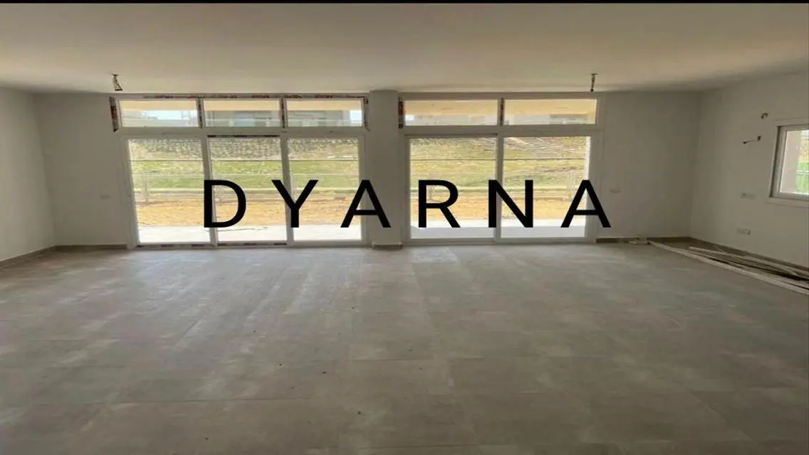 Luxury Apartment for Sale in Strip Mall - 16 Million EGP
