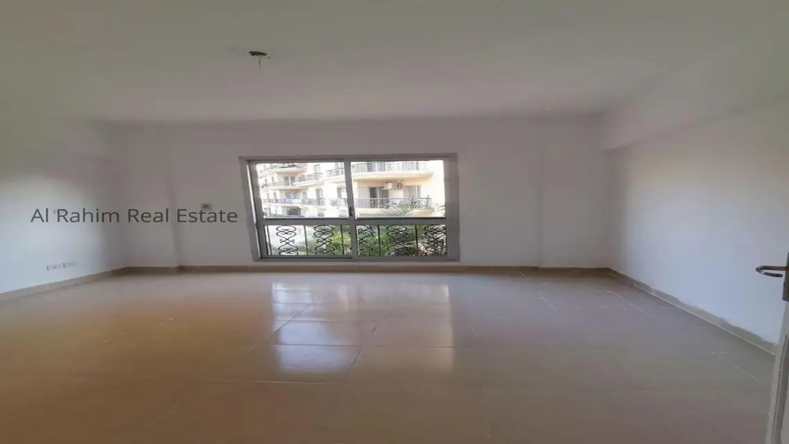 Spacious Apartment in a Prime Location