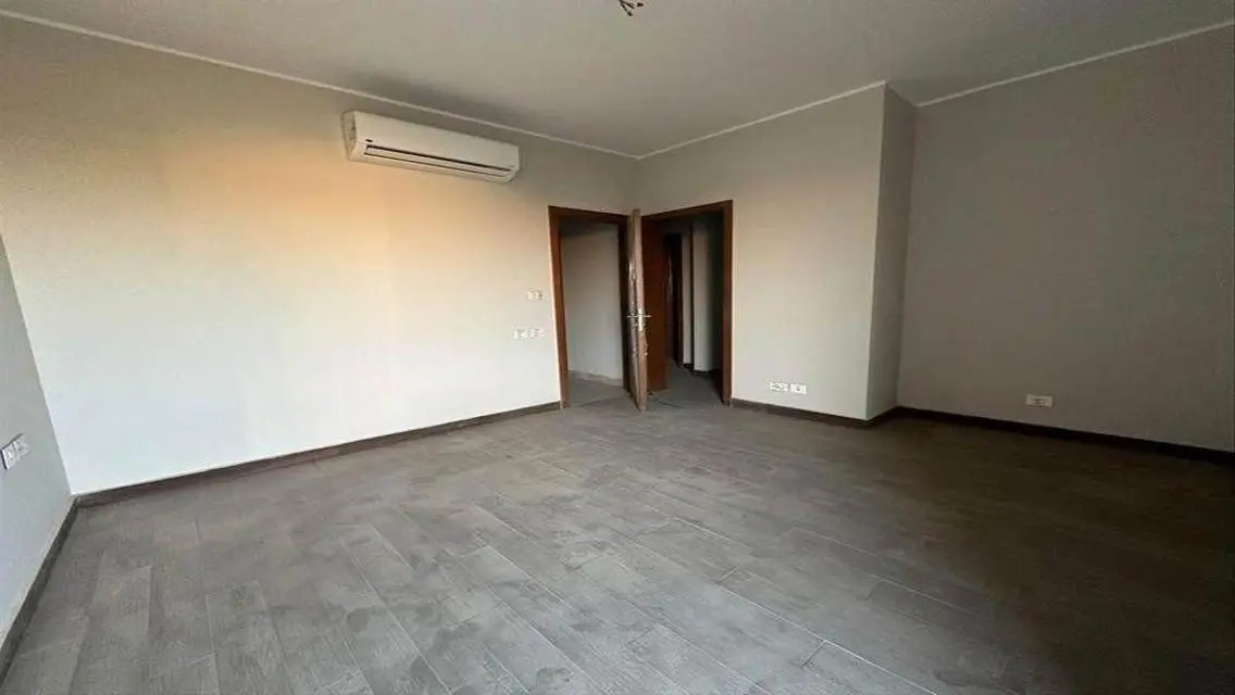 Luxury Villa for Sale with Private Pool in Prime Location