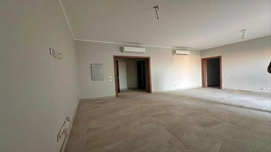 Luxury Villa for Sale with Private Pool in Prime Location