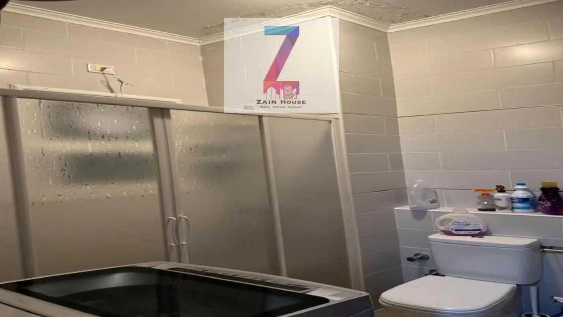 Luxurious Apartment with Spacious Layout in Prime Location