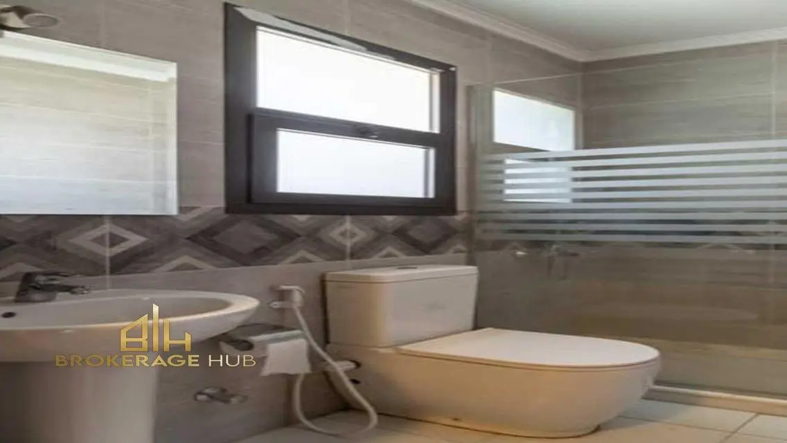 Spacious Apartment with 2000 Meter Space for 45000