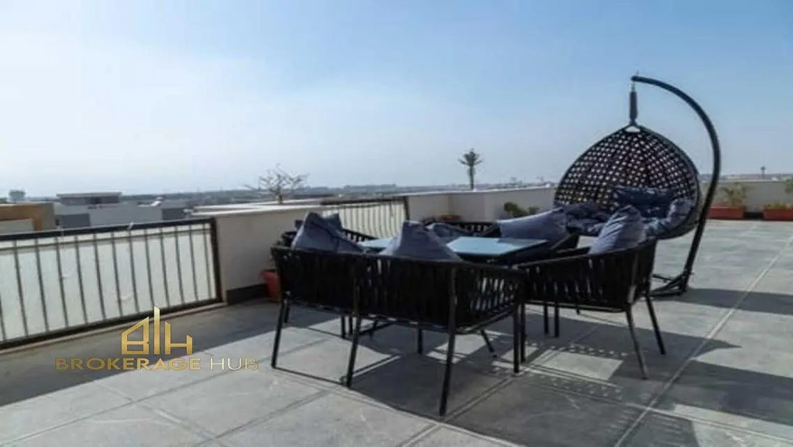 Spacious Apartment with 2000 Meter Space for 45000