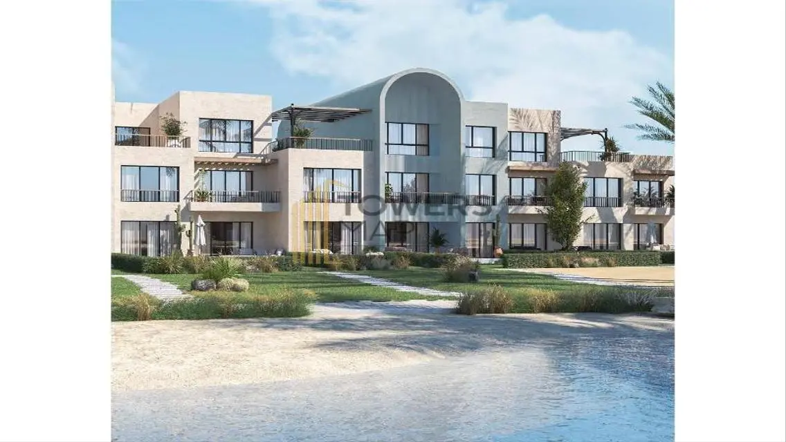 Luxury Apartment with Stunning Lake View