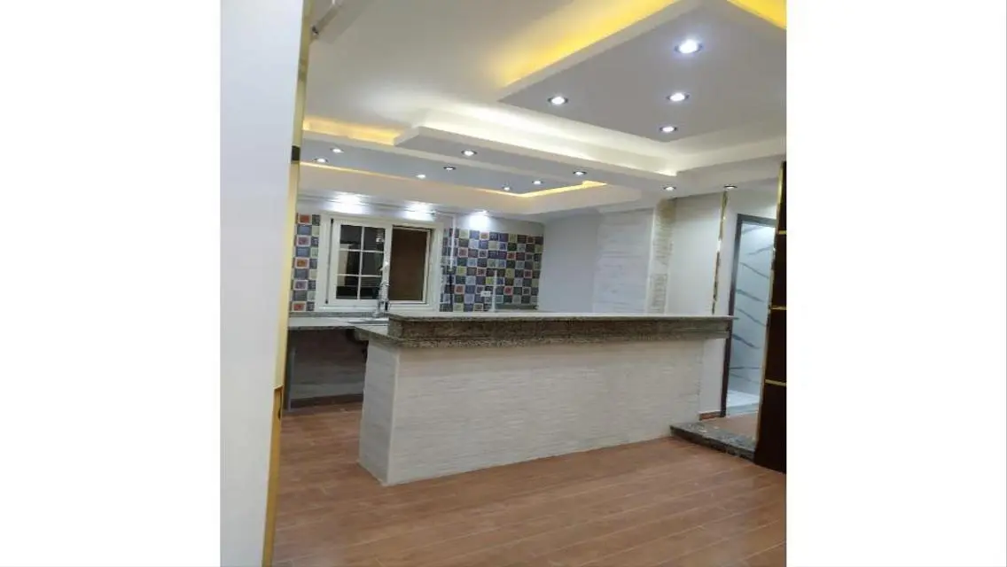 Apartment for Rent: 200 sqm with Balcony