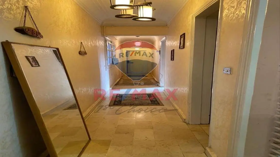 شقة فاخرة مع شرفة وحارس أمن