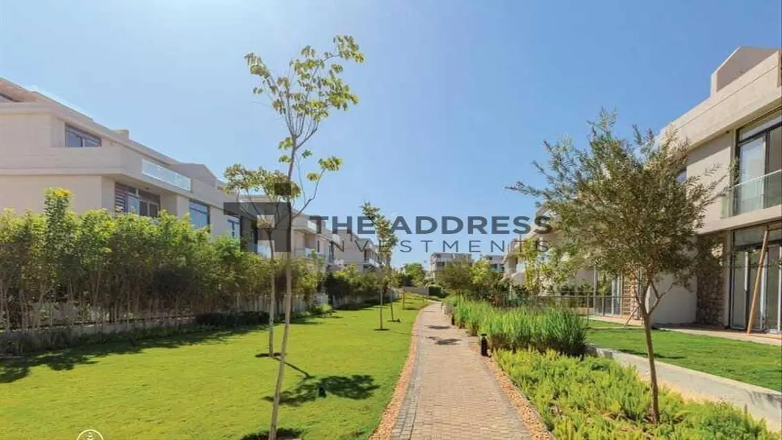 Luxury Villa for Sale in Platinum with Stunning View
