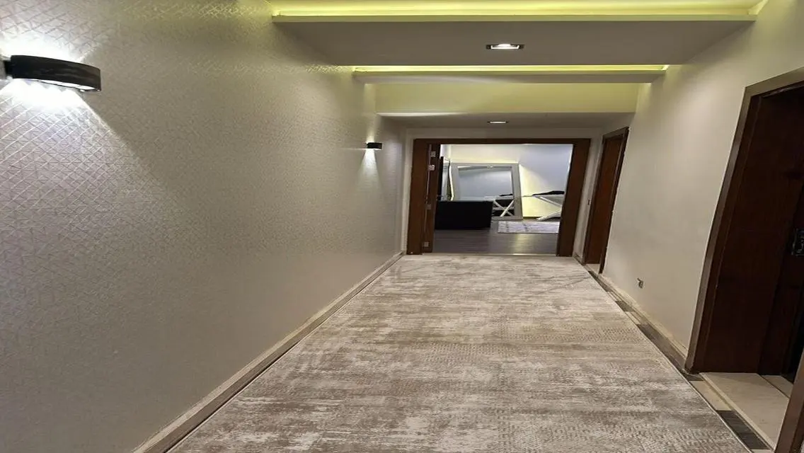 Luxurious 140 Sq. Meter Unit in Up City