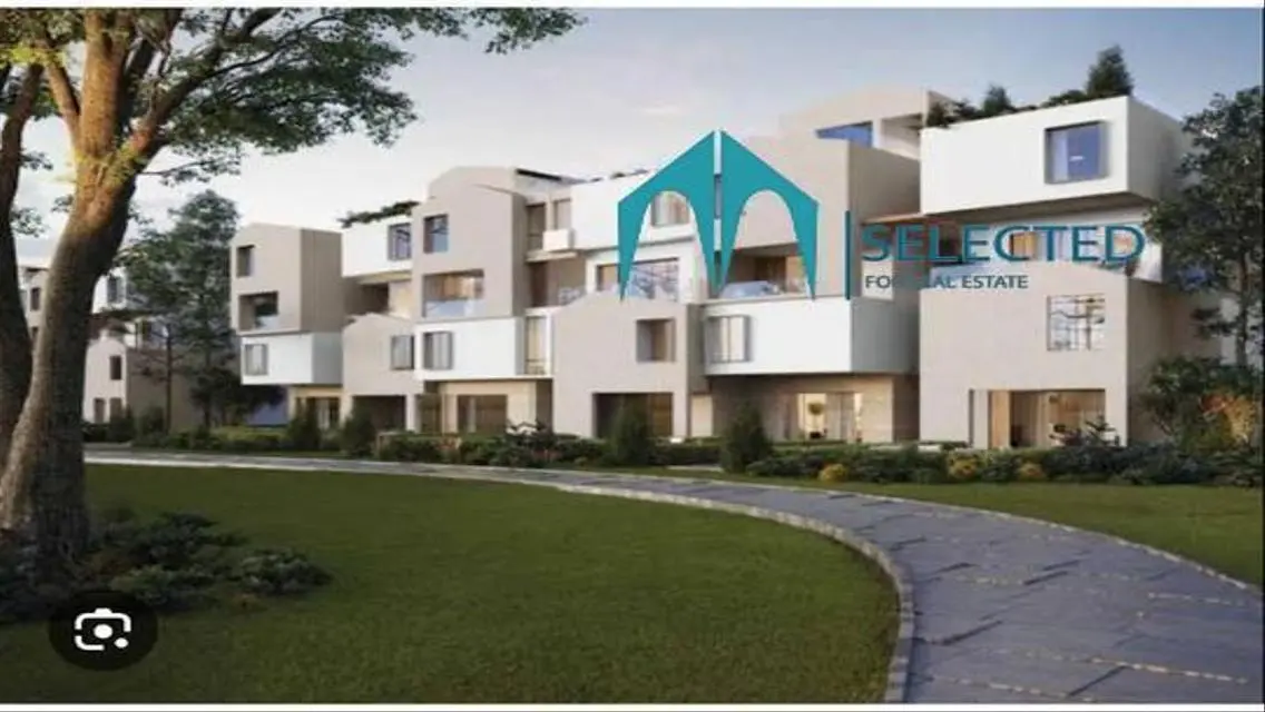 Luxurious Apartment with Spacious Layout in Prime Location