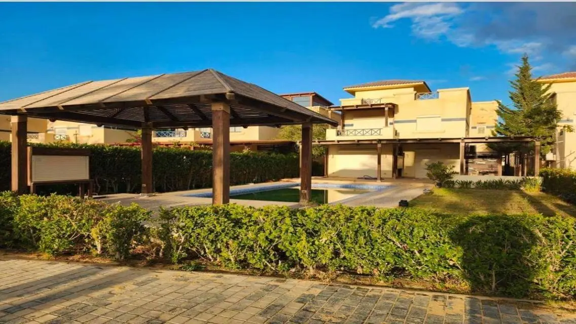 Luxury 440 sqm Apartment for Sale in Prime Location