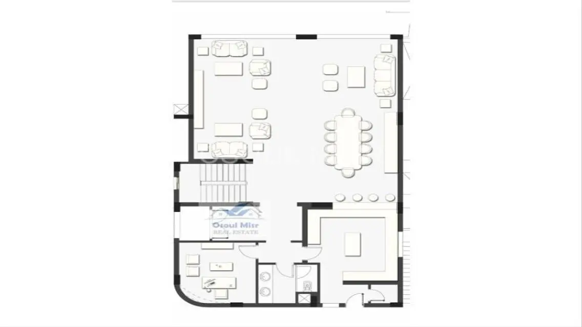Stunning 4 Bedroom Apartment with Private Garden for Sale