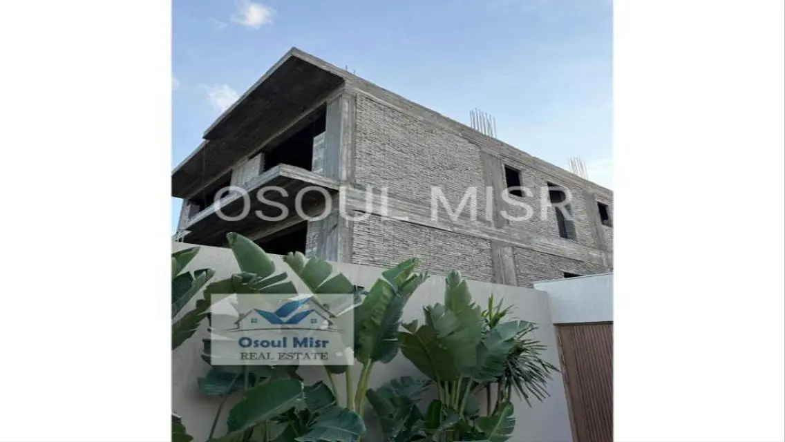 Stunning 4 Bedroom Apartment with Private Garden for Sale