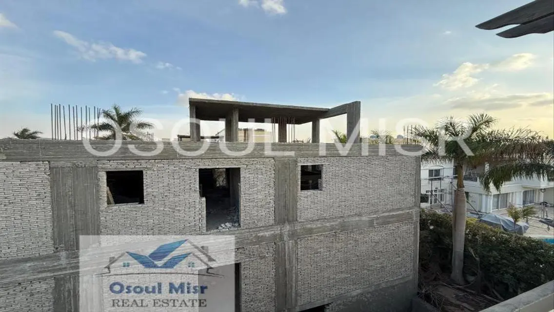 Stunning 4 Bedroom Apartment with Private Garden for Sale